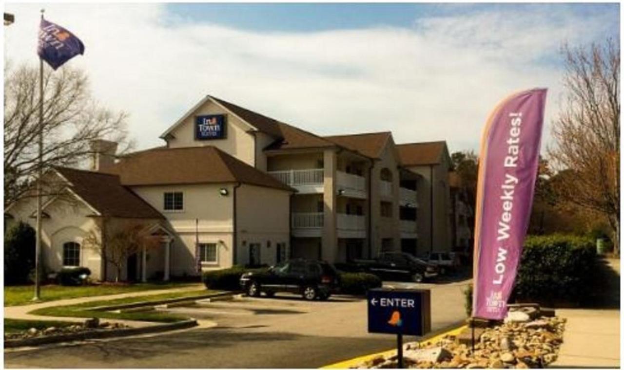 Intown Suites Extended Stay Raleigh Nc- Capital Blvd Exteriér fotografie