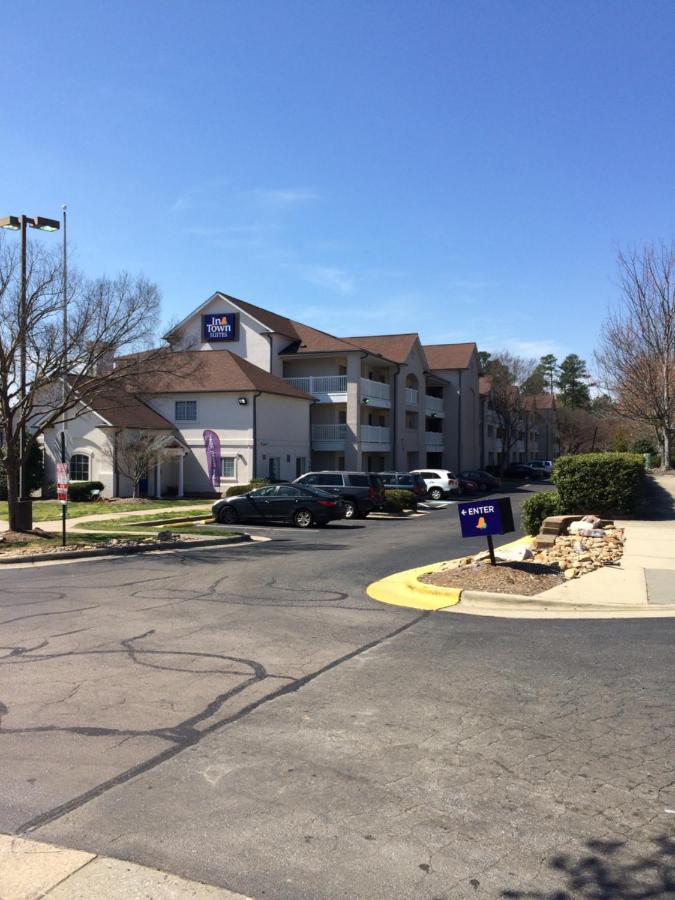 Intown Suites Extended Stay Raleigh Nc- Capital Blvd Exteriér fotografie