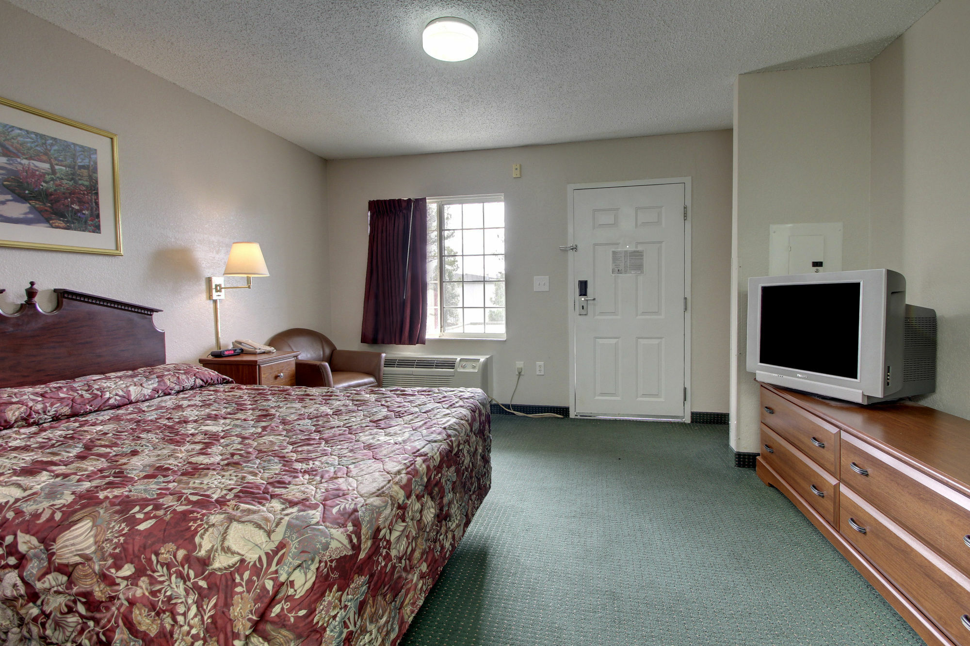 Intown Suites Extended Stay Raleigh Nc- Capital Blvd Exteriér fotografie
